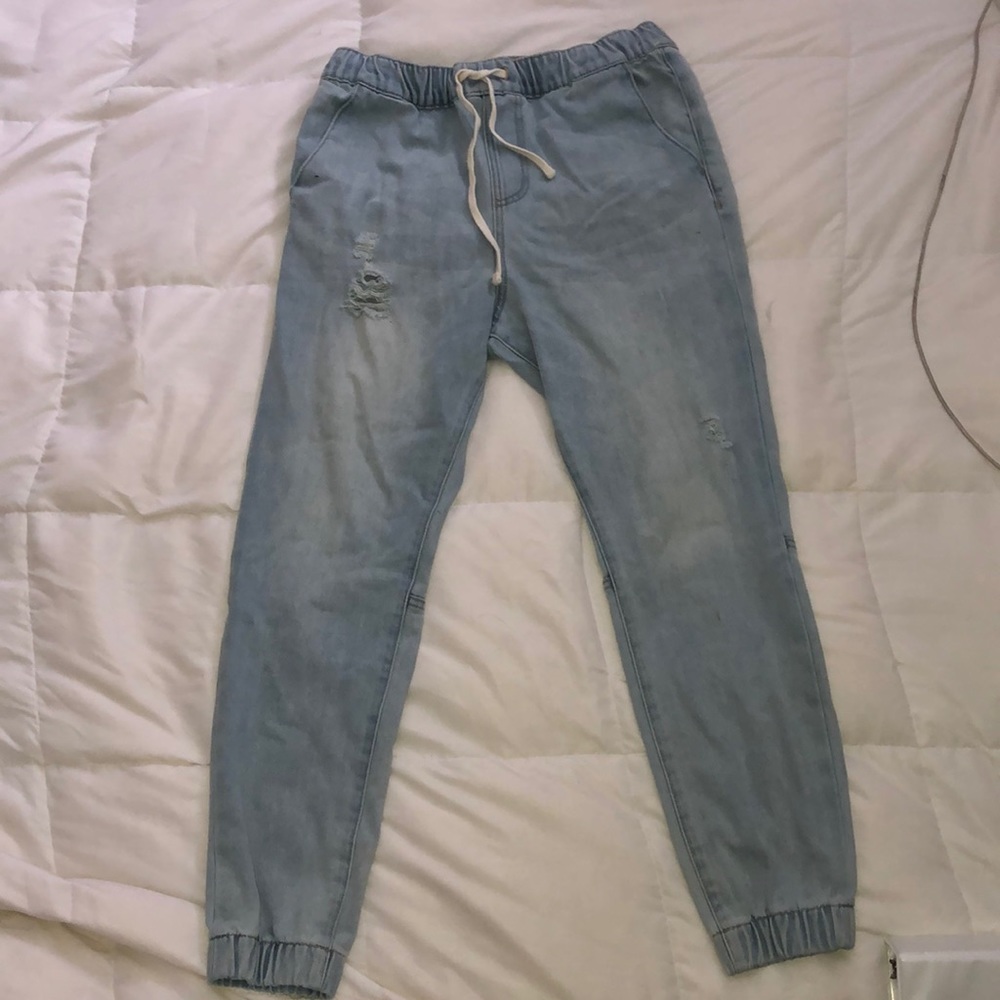 EAST POINTE DISTRESSED JEAN JOGGERS
